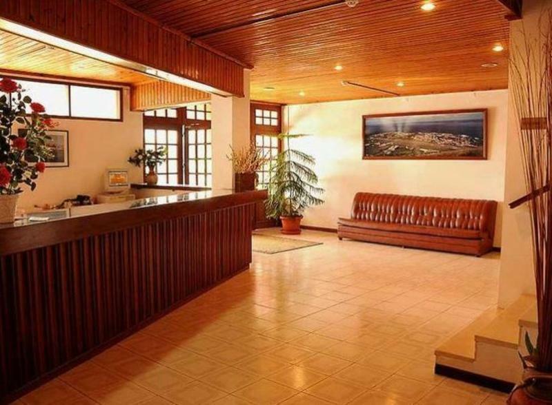 Hotel Ocidental 圣克鲁什达什弗洛里什 外观 照片
